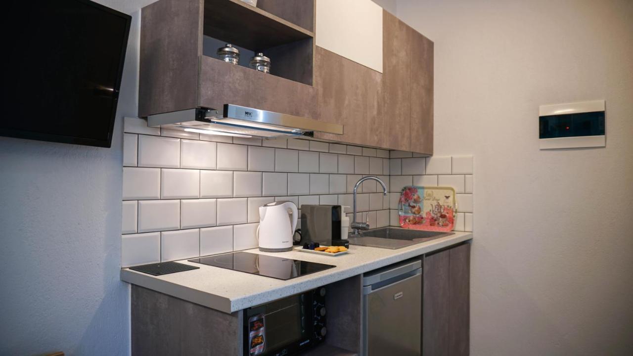 Enalia Luxury Living Apartment Nikiti  Exterior photo